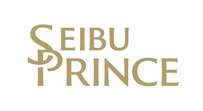 الصورة عبارة عن شعار"Park Regis By Prince Dubai Island -" مكتوبة باللون الذهبي مع خلفيه بيضاء