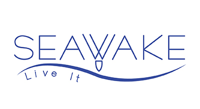 Seawake مكتوبة على خط متموج مع عبارة Live It بخط صغير أسفلها