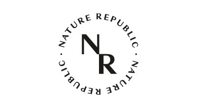 شعار شركة NATURE REPUBLIC الذي يظهر اسم العلامة التجارية مكتوبًا باللون الاسود